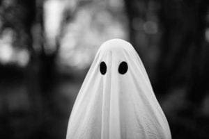 Ketika Hantu Ditinjau Secara Fisika