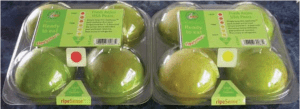 Kemasan Ripesense pada buah pir dengan label kematangan yang berubah dari warna merah ke kuning tergantung tingkat kematangan.