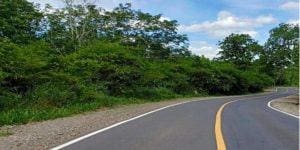 Ketika Aspal Bercampur dengan Limbah Plastik untuk Dipakai di Jalan Raya, Emang Bisa?