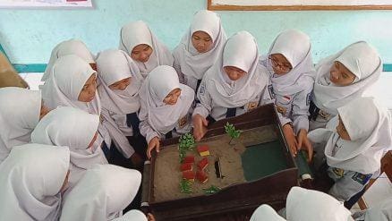 C:\Users\asri0\Downloads\WhatsApp Image 2021-06-12 at 13.20.21.jpeg