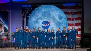 Melewati Batasan Diplomatik: NASA dan China Berkolaborasi dalam Meneliti Sampel Bulan